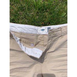 2 shorts old navy and gap